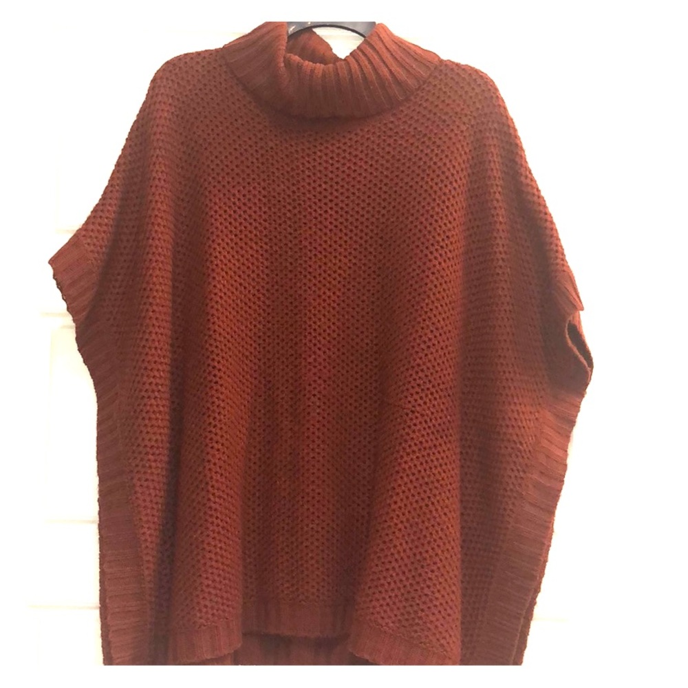 Rust colored poncho,L/XL